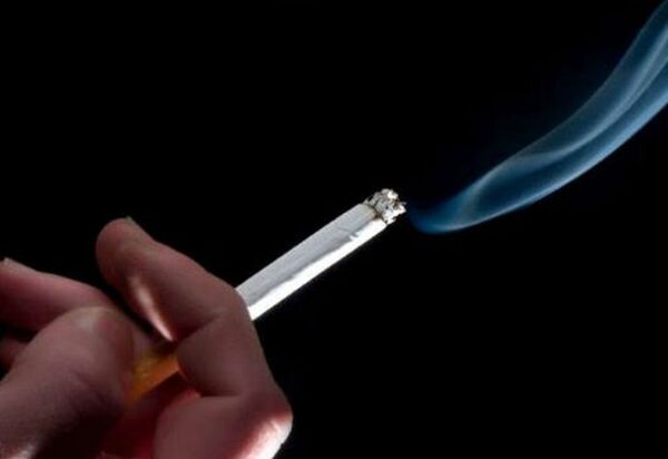 Fumantes usam 8% da renda familiar per capita para compra de cigarros