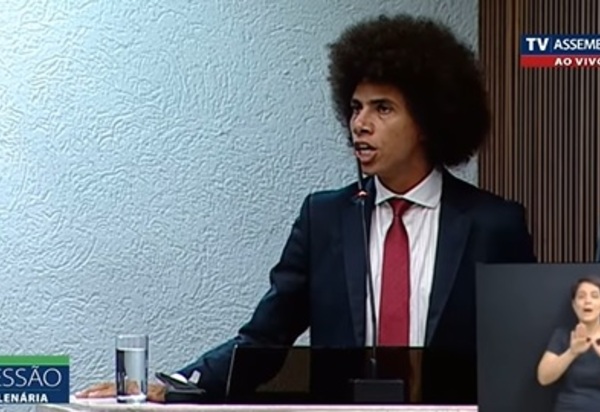 Assista Discurso do Deputado do Paraná Renato Freitas que chocou a CPI do MST e pede CPI dos Latifundiários
