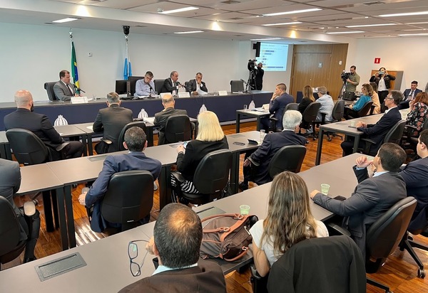 Comissão de Orçamento da Alerj aprova parecer ao projeto de lei de diretrizes orçamentárias para 2024 com déficit de R$ 3,6 bilhões