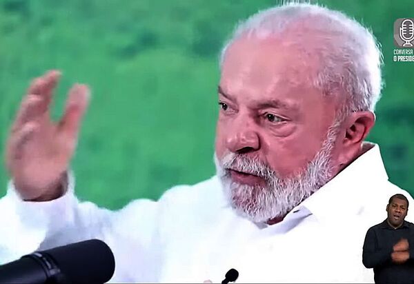 Contribuição de países ricos para meio ambiente não é favor, diz Lula