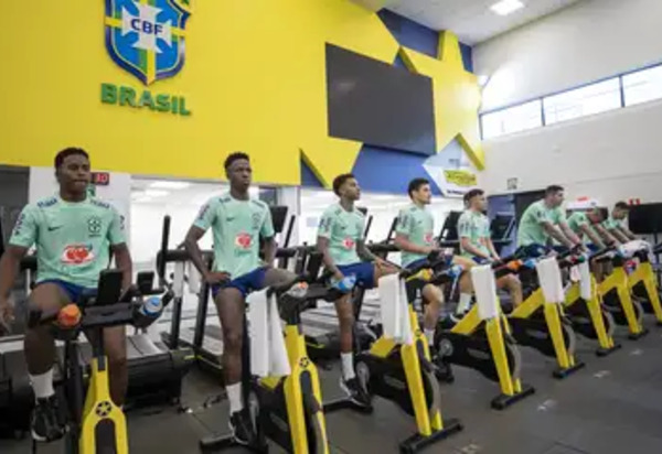 Eliminatórias: Brasil começa a se apresentar na Granja Comary