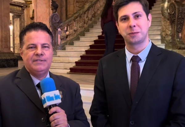 Rafael Picciani destaca a importância do Prêmio Suderj Informa 2023 no Theatro Municipal