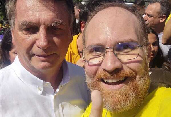 Jornalista Bolsonarista anuncia pré-candidatura a Vereador em Queimados (RJ)