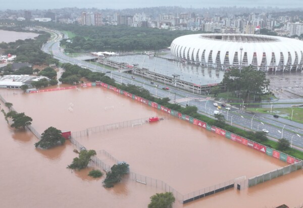 Porto Alegre debaixo d’água: Rodoviária e CTs de Grêmio e Inter são inundados