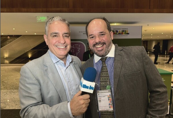 André Ceciliano anuncia pré-candidatura a vice-prefeito ao lado de Eduardo Paes durante 18ª Olimpíada Brasileira de Matemática na Barra da Tijuca