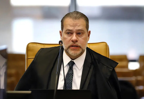 Após voto de Toffoli, STF continua sem decisão sobre porte de maconha
