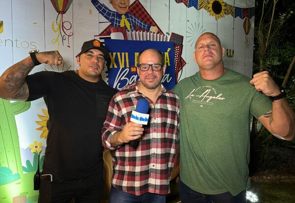 Os Bradocks brilham no 16º Arraial do Baixola  Segurança em primeiro lugar.