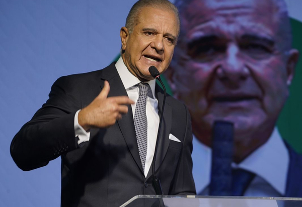 Secretário geral da Frente Parlamentar pelo Brasil Competitivo quer CPF como número único no (SUS)