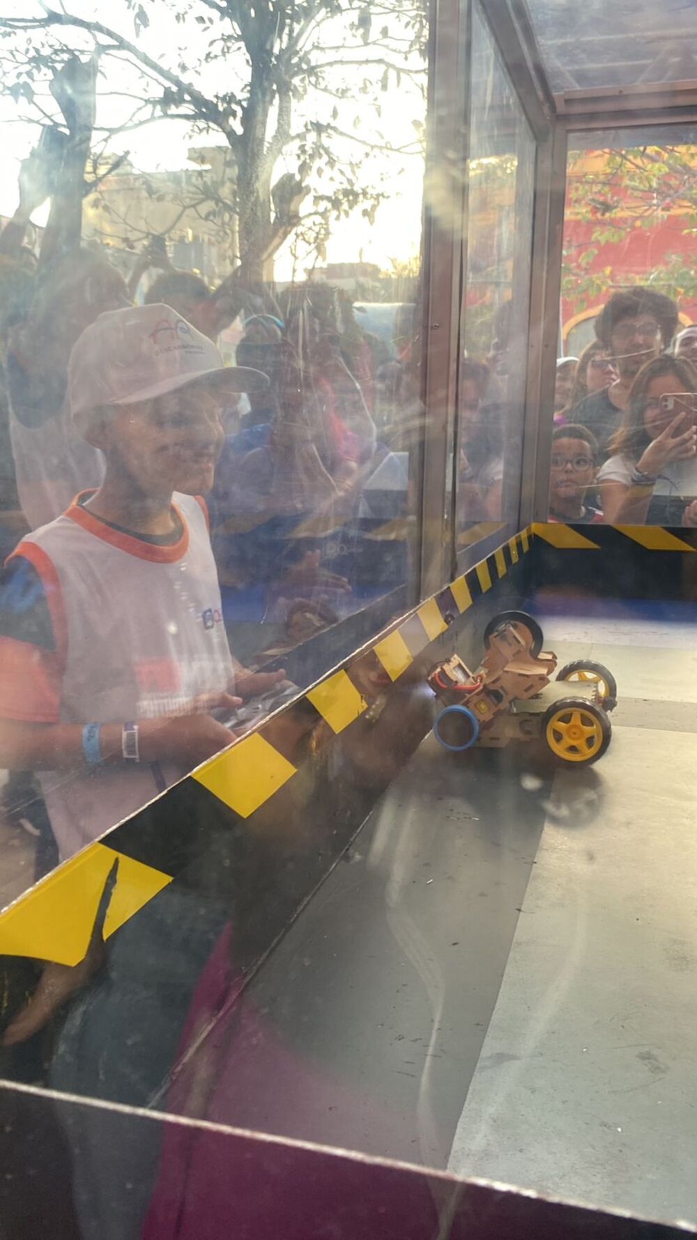 Alunos de Queimados participam da Rio Innovation Week