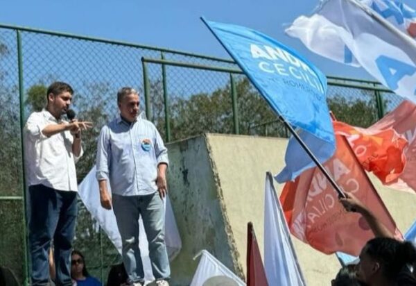 Andrezinho promete triplicar frota de ônibus gratuitos e app com localização em tempo real 