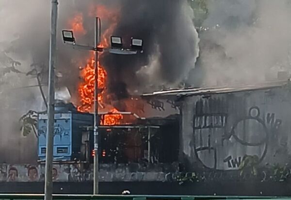 Antigo ‘Canecão’, em Botafogo, é atingido por incêndio