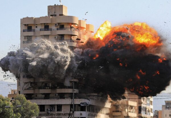 Sobe para 92 o número de mortos em bombardeios israelenses em cidade síria