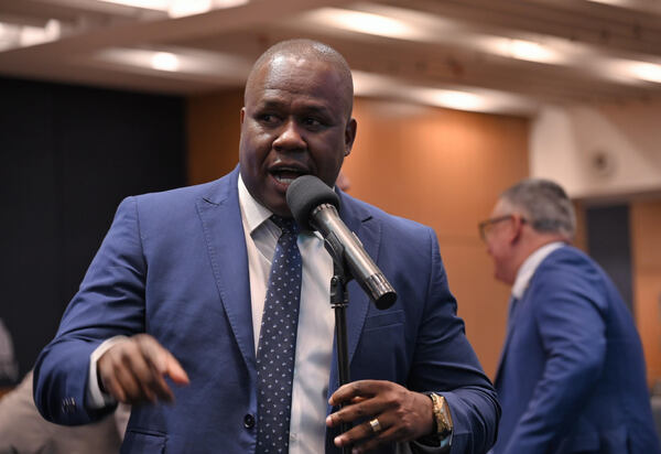 Servidores públicos condenados por pedofilia podem ser afastados de suas funções