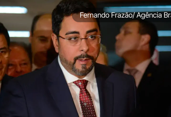 Afastado, Bretas perde direito a carro blindado e segurança pessoal 