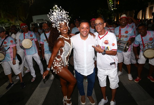 Viradouro abre os ensaios de 2025 