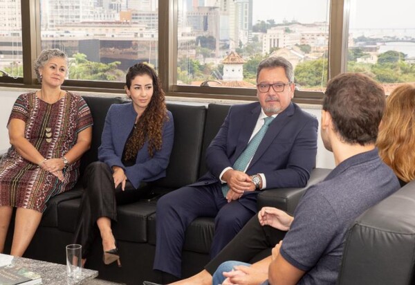 PGJ recebe viúva e filho de empresário Marcelo dos Anjos Abitan da Silva morto na Barra