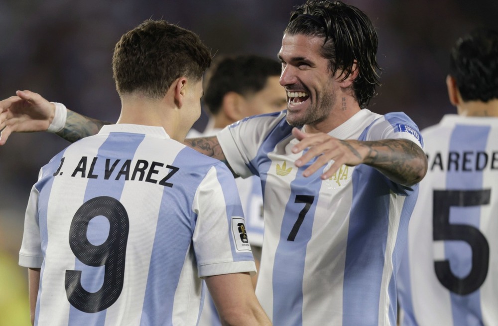 Brasil é humilhado pela Argentina e leva goleada histórica