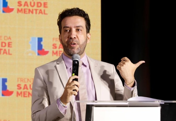 Rachadinha no gabinete de André Janones foi usada até em estética
