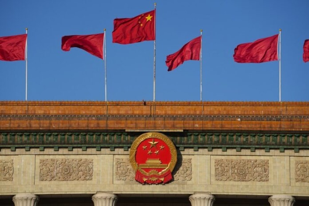 China tomará contramedidas como consequência das restrições de visto dos EUA a funcionários chineses