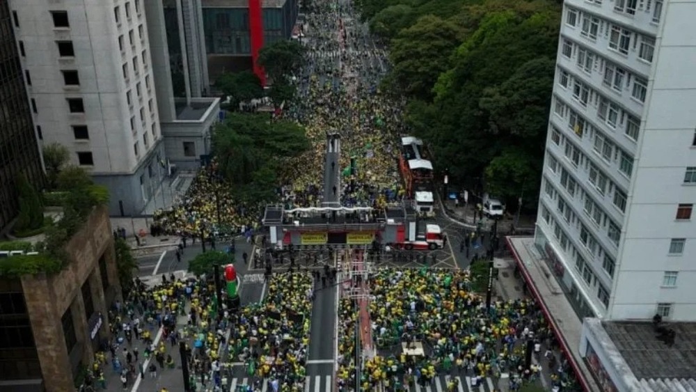 Líder do PL diz que vai expor deputados indecisos para pressionar por anistia a golpistas