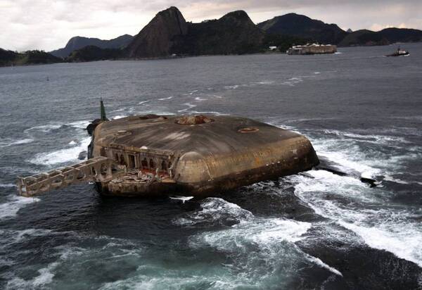 E se eu te contar?: A prisão em ruínas diante do Pão de Açúcar que já foi o 'Alcatraz Brasileiro' 