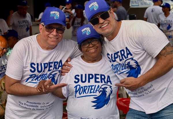 Tia Surica comemorou o Dia das Mães em meio ao clima de divisão na Portela pela disputa presidencial. 'Tem que mudar tudo', comenta