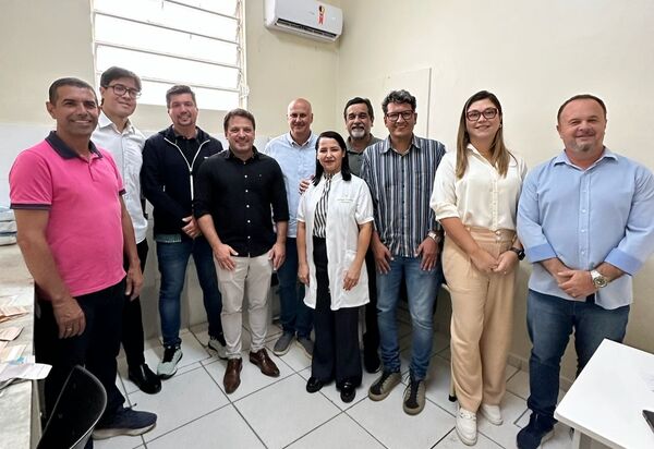Prefeito Tande Vieira anuncia novo serviço de acolhimento a pacientes ostomizados em Resende