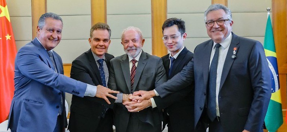Brasil e China firmam acordos estratégicos para impulsionar saúde pública e inovação tecnológica