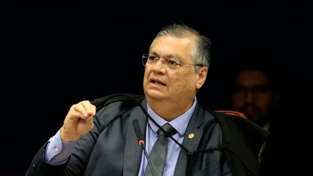 Dino marca audiência e lista argumentos contra execução obrigatória de emendas