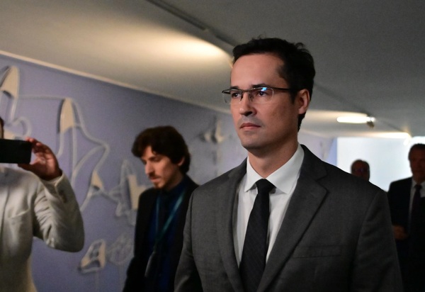 Lula receberá R$ 135 mil de Deltan por mentiras em entrevista de PowerPoint