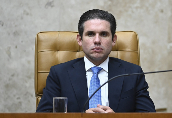 Motta diz que projeto da anistia não tem chance de passar, por ser inconstitucional