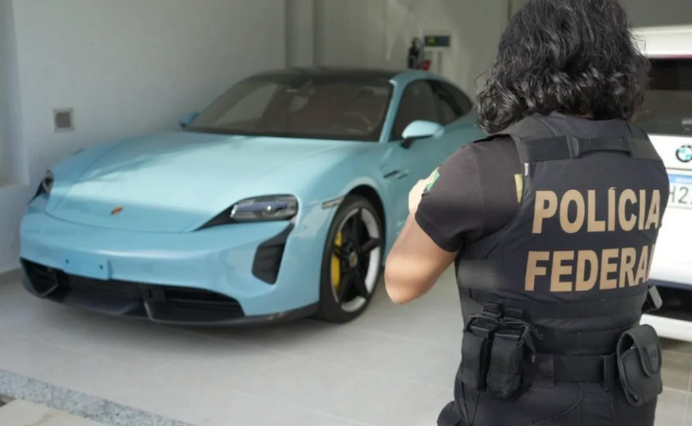 BMW em nome de esposa de ministro do TCU é apreendida com “Careca do INSS”