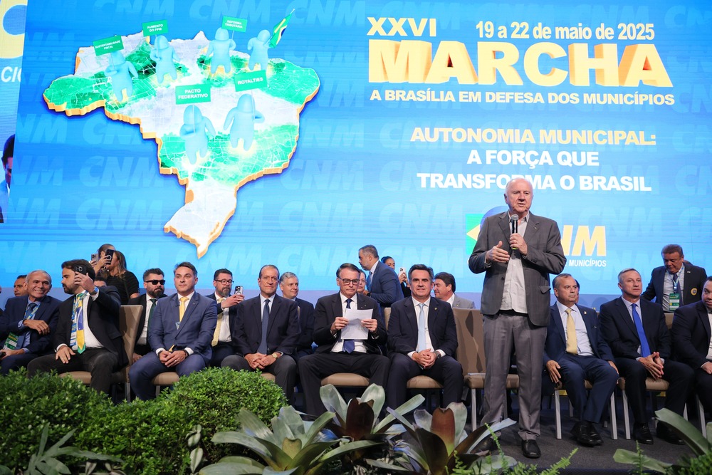 PEC da Sustentabilidade Fiscal é destaque na Marcha dos Prefeitos e painel reune Bolsonaro, líderes de partidos políticos e parlamentares