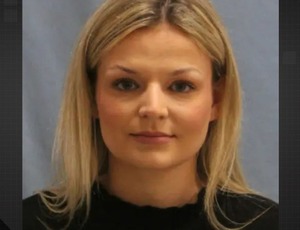 Professora admite que abusou sexualmente de adolescente que conheceu em igreja