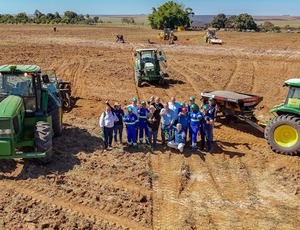 Para fortalecer a agricultura familiar, Governo Federal lança Programa Solo Vivo