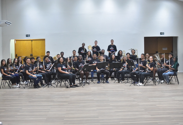 Paulinho da Viola em Niterói: mestre do samba é atração especial no Circuito Quatro Estações da Música