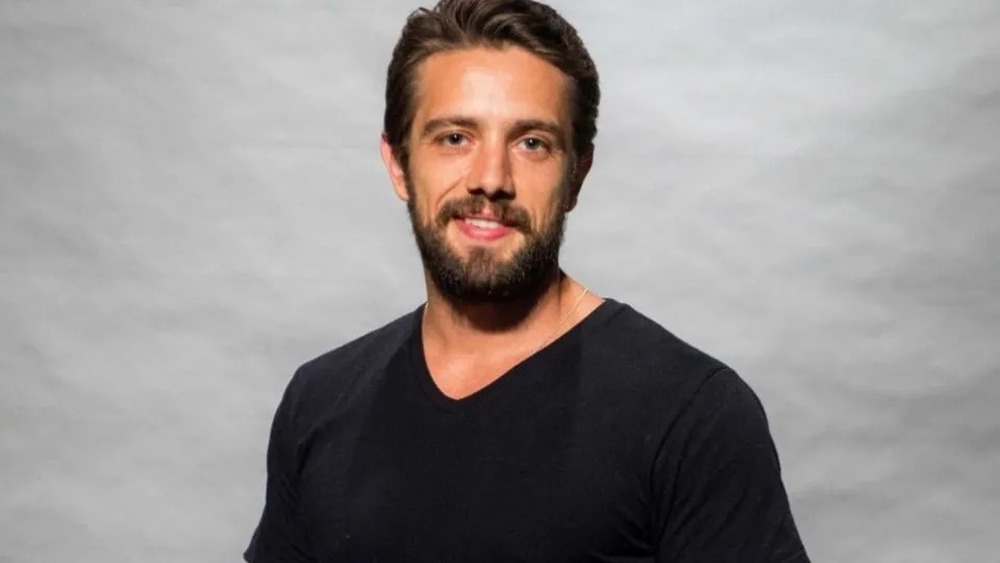 Rafael Cardoso diz que atriz tinha hálito de “bicho morto” em cena