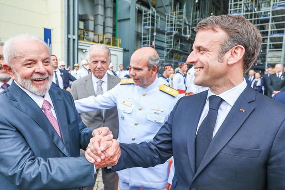 Visita de Lula à França sela nova etapa de preparação para a COP 30