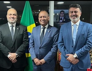 PDT se aproxima após almoço na Alerj e André Ceciliano pode liderar dissidência petista em apoio a Rodrigo Bacellar