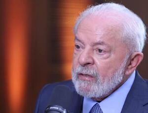 Lula sanciona lei que reestrutura carreiras e reajusta salários do funcionalismo público federal