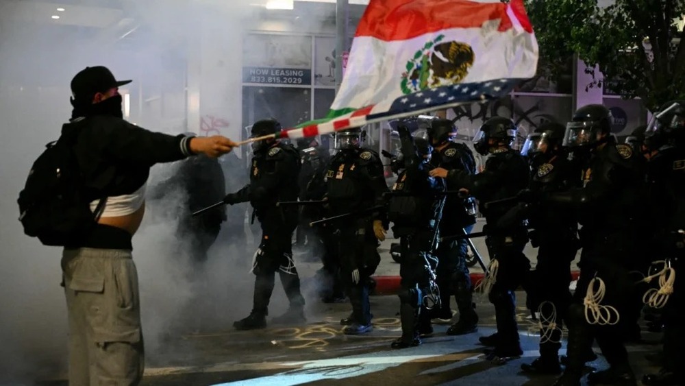 Trump envia fuzileiros e mais Guarda Nacional a Los Angeles para conter protestos