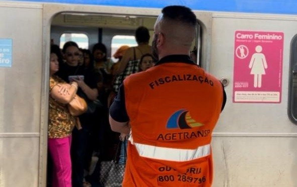 Conselheiro da Agetransp retira homens de vagões femininos e cobra melhorias nas estações da SuperVia