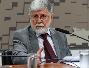 Brasil estuda medidas para romper relações militares com Israel