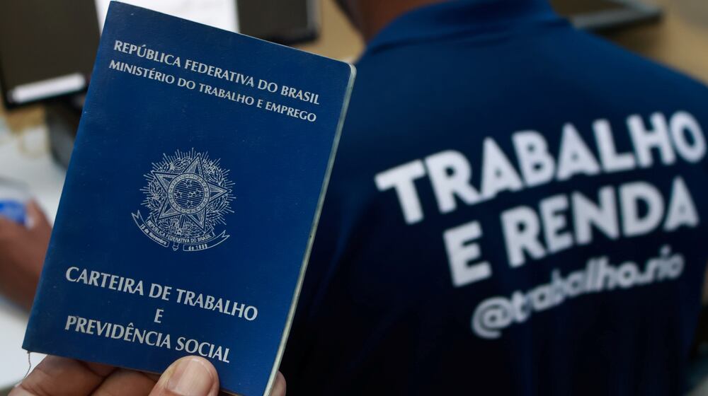 Rio tem 1.212 vagas de emprego abertas em diferentes bairros 