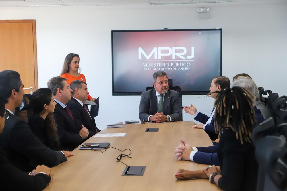 Prefeitura de Niterói e Ministério Público do Rio firmam acordo para intensificar combate a construções irregulares