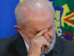 Lula é reprovado por 56,7% em seu 3º mandato, diz Paraná Pesquisas
