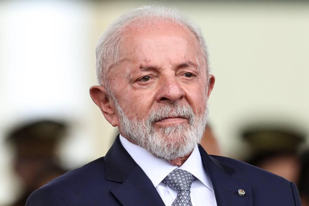 Lula destaca avanços econômicos e relembra superávit fiscal em discurso sobre biocombustíveis