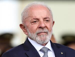 Lula destaca avanços econômicos e relembra superávit fiscal em discurso sobre biocombustíveis