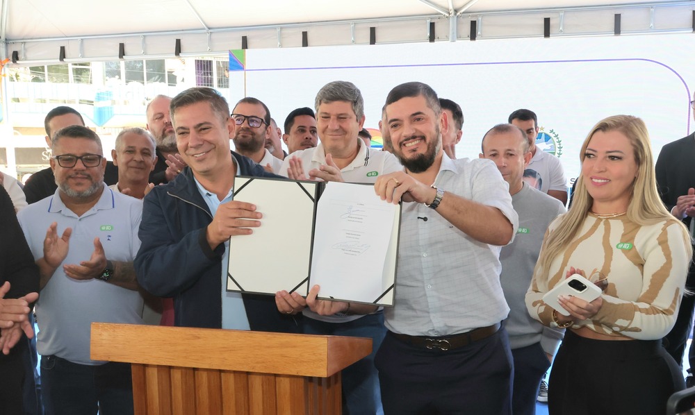 Governador em exercício Rodrigo Bacellar dá início às obras de reurbanização no Centro de Cabo Frio