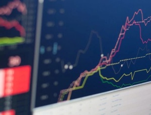 Risco Brasil recua para 152 pontos e atinge menor nível do ano